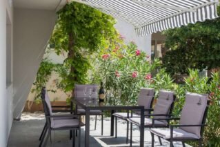 {{brizy_dc_image_alt imageSrc=